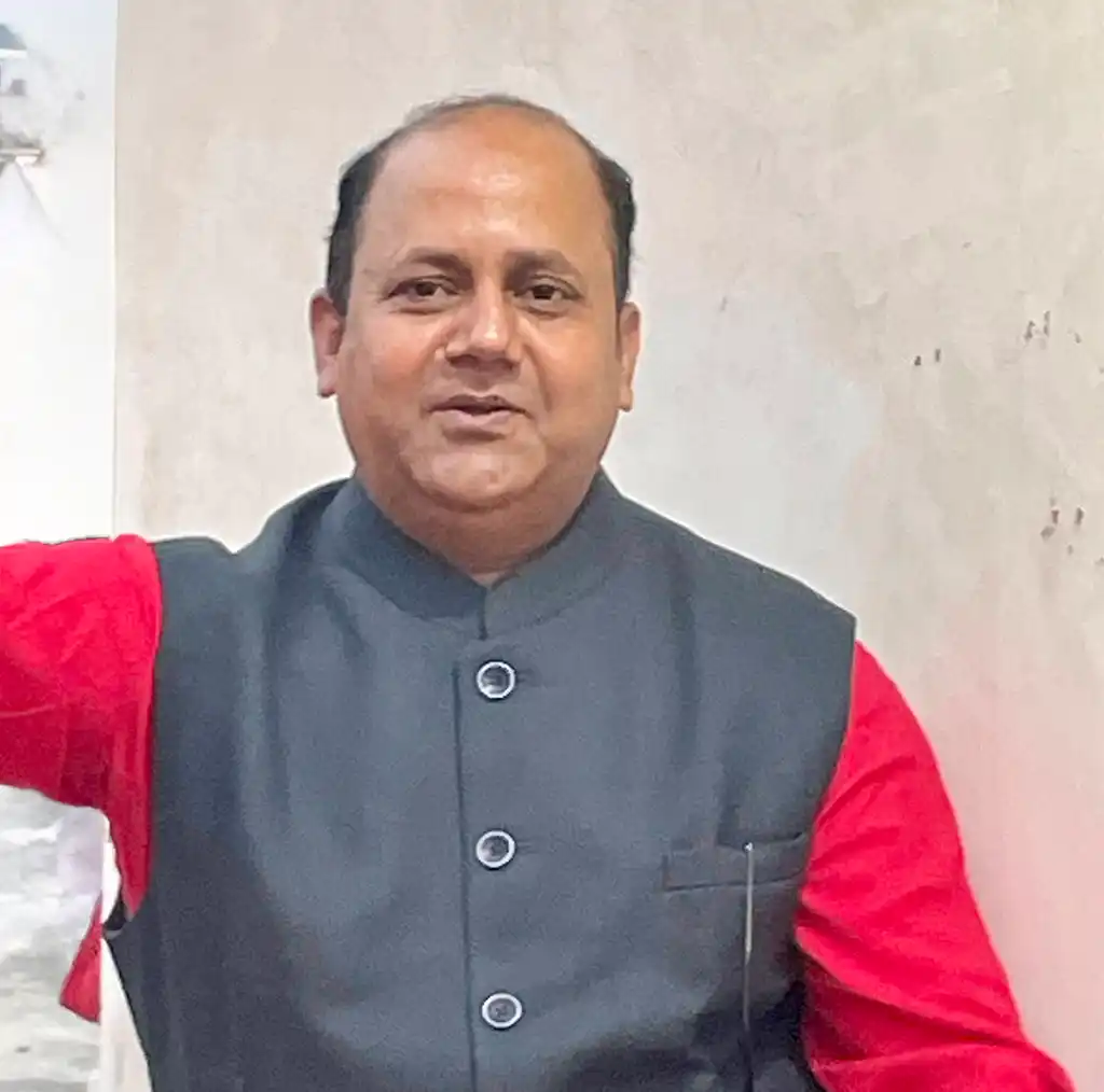 Yusuf, 53